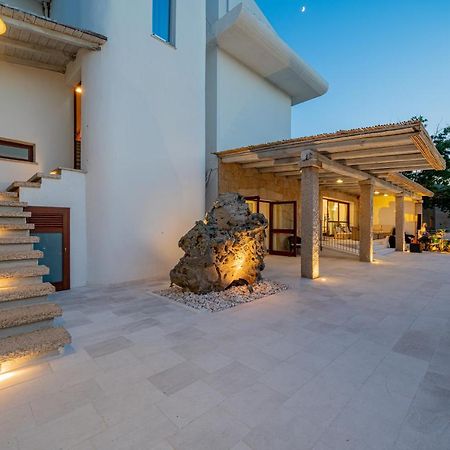 Hotel Le Mimose San Teodoro  Bagian luar foto